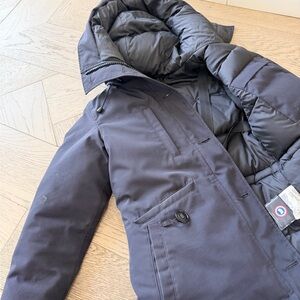 Canada Goose Men's Navy Puffer Parka